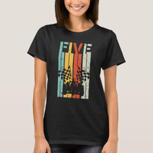  retro 5 jaar oude rassenwagen Birthday Boy Rac T-shirt