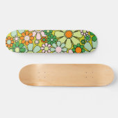 Retro 60s 70s Flowers Spring Green Floral Pattern Persoonlijk Skateboard (Horizontaal)