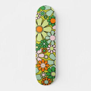 Retro 60s 70s Flowers Spring Green Floral Pattern Persoonlijk Skateboard