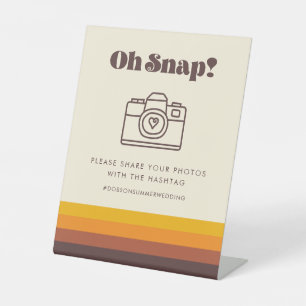 Retro 60s  Oh Snap Hashtag voor bruiloften Reclamebord Met Voetstuk