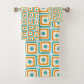 Retro 70s Bloemenpleinen, Aqua, Sinaasappel, Blauw Bad Handdoek (Insitu)