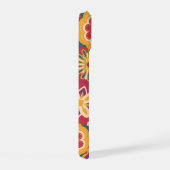 Retro 70s bloemige patchwork Blijf sterkOmarm vib iPhone 15 Case (Rechterkant)