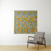 Retro 70s bloemmotief patchworkpatroon wandkleed (In situ)