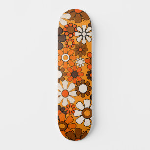 Retro 70s bloempatroon groovy oranje en bruin persoonlijk skateboard