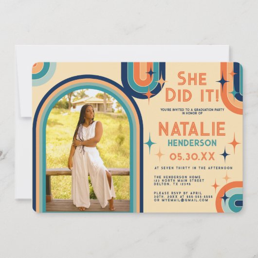 Retro 70's Bold Typography Rainbow Arch Afstuderen Kaart (Voorkant)