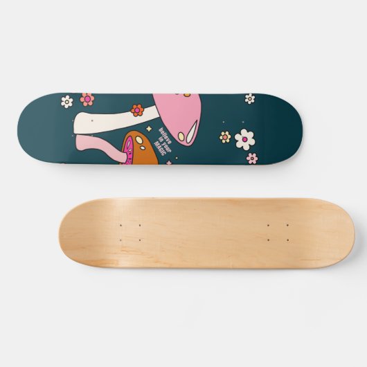 Retro 70s champignons en bloemen marineblauw persoonlijk skateboard (Horizontaal)