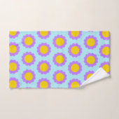 Retro 70s Floral Pattern in Blue Paars and Yellow Bad Handdoek (Handdoek)