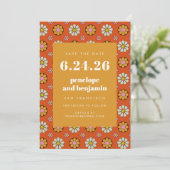 Retro 70s Flowers Bright Oranje Afbeelding bruilof Save The Date (Staand voorkant)