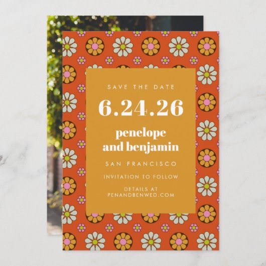 Retro 70s Flowers Bright Oranje Afbeelding bruilof Save The Date (Voorkant / Achterkant)