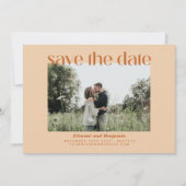 Retro 70s Geometric Terracotta Tan Photo Wedding Save The Date (Voorkant)