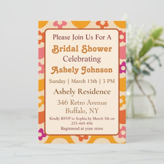 Retro 70s Groovy Floral Bridal Shower Invitation Kaart (Staand voorkant)
