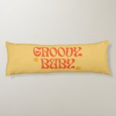Retro 70s Mosterd Sinaasappel Hippie Groovy Baby Lichaamskussen (Achterkant)