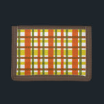Retro 70s Oranje geel speldenstaart Drievoud Portemonnee<br><div class="desc">Dit funky, originele 70s-geïnspireerde ontwerp is gemaakt om als grove 1970 of eind jaren '60 gelid te zien in tinten van oranje, goudgeel, mos groen en rood-bruin op wit. Het naadloze ingecheckte patroon is enigszins onderdrukt, zodat het lijkt alsof het is geschilderd. Dit is een koel, ouderwetse vormgeving. "Pas het"aan...</div>