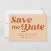 Retro 70s Typografie Rainbow Pattern in Brown Save The Date (Voorkant)