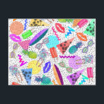 Retro 80's '90's 'Summer Beach Collage Pattern' Briefkaart<br><div class="desc">Deze coole en leuke retro 80 en 90's zomerse waterverf collage patroon met palmbomen, popsikels, zonnebrillen, lippen, ananassen, surfplanken, cirkels, doodles en geometrische driehoeken is perfect voor de trendy en stijlvolle persoon. Het is beachy en summery print is geweldig voor vele geschenken en gelegenheden. Geniet van deze hand geschilderd en...</div>