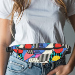 Retro 80s Abstracte kleurrijke vormen Heuptasje<br><div class="desc">Dit ontwerp kan worden gepersonaliseerd door de aanpassingsoptie te kiezen om tekst toe te voegen of andere veranderingen aan te brengen. Als dit product de optie heeft om het ontwerp naar een ander object over te brengen, moet u het ontwerp zo nodig aanpassen. Neem contact met me op colorflowcreations@gmail.com als...</div>