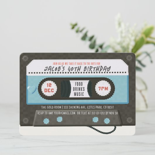 Retro 80's Cassettebandje Music Blue Birthday Kaart (Staand voorkant)