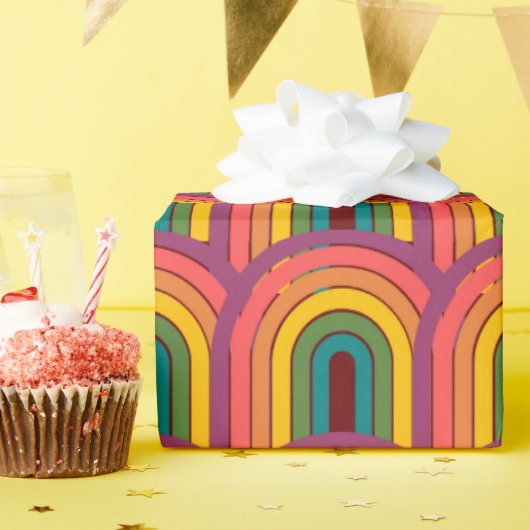 Retro 80s Rainbow Maroon Cadeaupapier (Verjaardagsfeest)