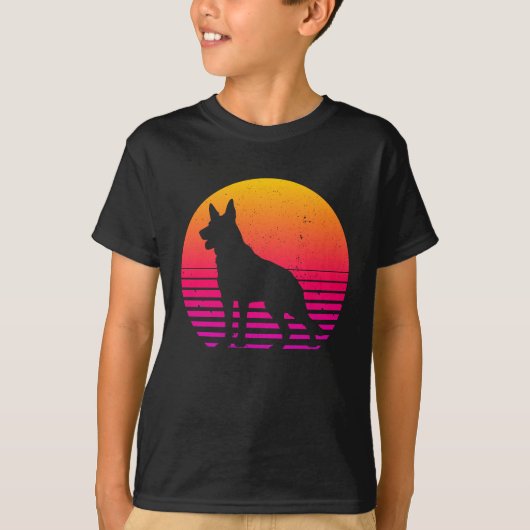 Retro 80's Style Duitse Herder T-shirt (Voorkant)