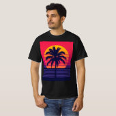 Retro 80s Zonsondergang Palmboom Synthwave Kunst T-shirt (Voorkant volledig)