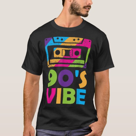 Retro 90’s Vibe Cassette Design T-shirt (Voorkant)