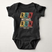 Retro Aangepaste Naam Marathon Steun Romper (Voorkant)
