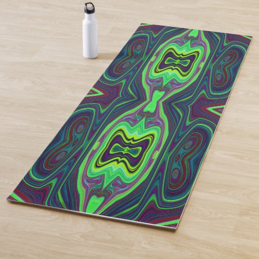 Retro Abstract Chartreuse, rood en blauw patroon Yogamat (In situ)