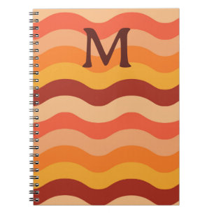 Retro abstracte golven oranje en geel Monogram Notitieboek