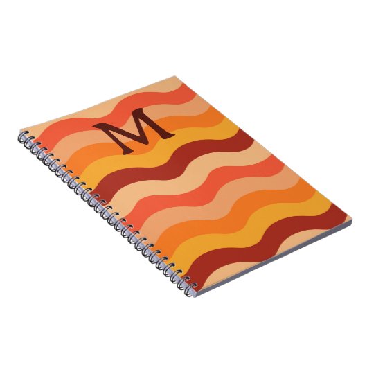 Retro abstracte golven oranje en geel Monogrammen Notitieboek (Rechterzijde)