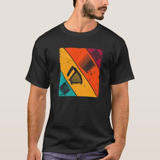 Retro accordeonmusicus harmonica accordeonist t-shirt (Voorkant)
