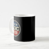 Retro AOC 2028 Fight Oligarchy Protest Resist Bern Koffiemok (Voorkant links)