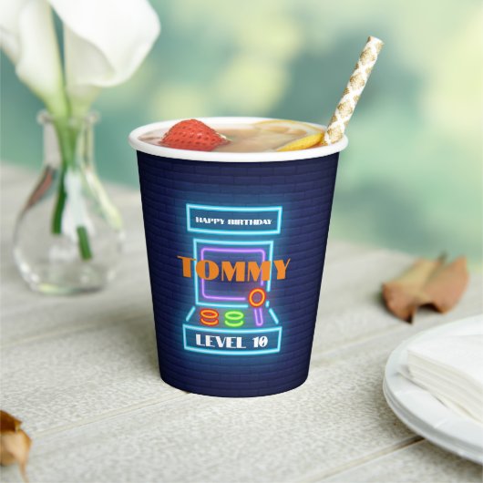 Retro Arcade Game Verjaardagsfeest Papieren Bekers (Insitu)