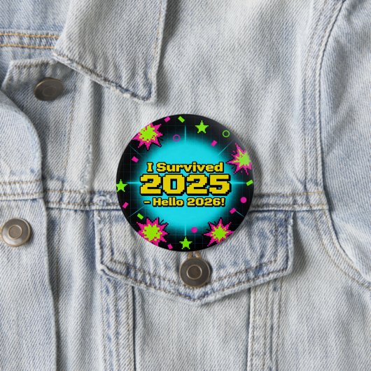 Retro Arcade Stijl "Ik heb 2025 Overleefd - Hallo  Ronde Button 7,6 Cm (In situ)