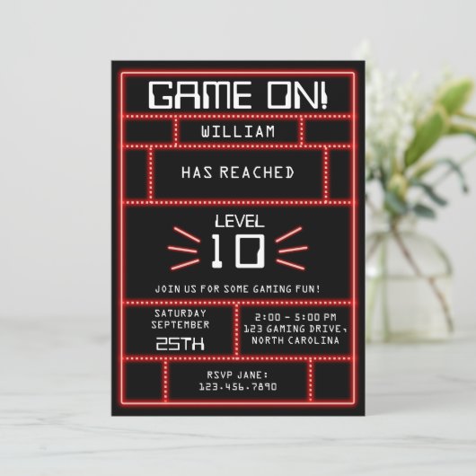 Retro Arcade Videogame Neon Kids Verjaardag Kaart (Staand voorkant)