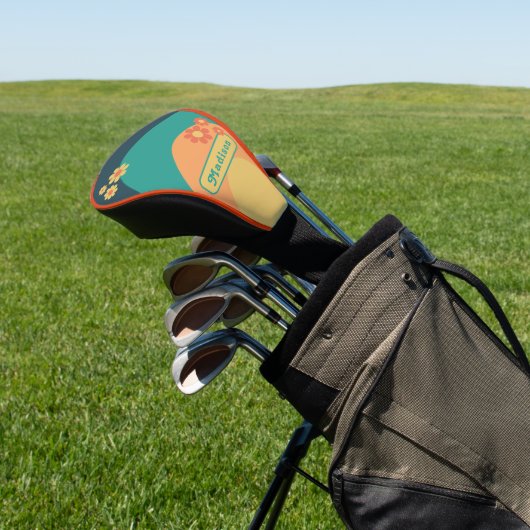 Retro Arch Groovy Naam Golfheadcover (Insitu)
