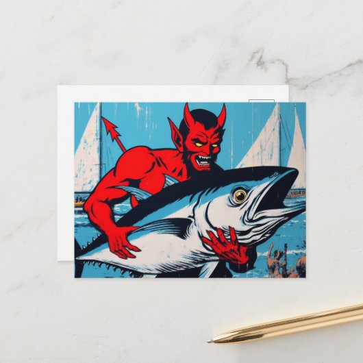 Retro Art Devil met een Tunafish op het strand Gru Briefkaart (Voorkant / Achterkant in situ)