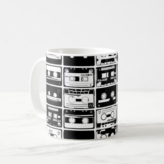 Retro audio tapes, ouderwets patroon. koffiemok (Voorkant links)