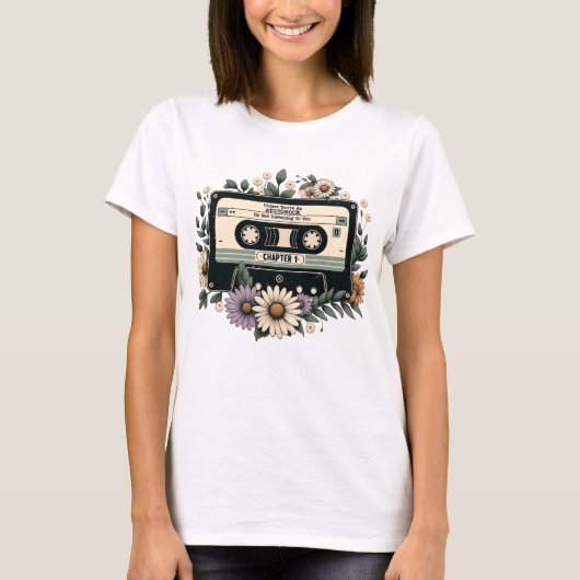 Retro Audiobook Cassette Shirt – Funny Book Lover (Voorkant)
