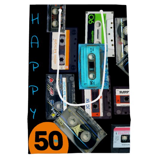 Retro Audiotape Cassette Mixtapenaam Birthday MGB Medium Cadeauzakje (Achterkant)