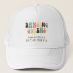 Retro Bachelorette Disco Bride Dancing Queens Trucker Pet<br><div class="desc">Aangepaste Bachelorette Party Retro Dansende Queens trucker die u kunt aanpassen met de naam van de bruid. Perfect aangepast ontwerp van bride party retro</div>