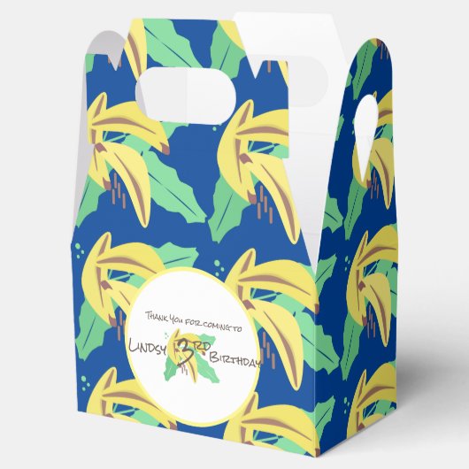 Retro Banana Yellow Turning Three Birthday Bedankdoosjes (Geopend)