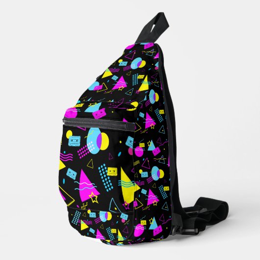 RETRO BAND KLEURRIJKE VORMEN SLING BAG (Rechterhoek)