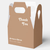 Retro Beach | Bruine bruiloft voor voetgangers Bedankdoosjes (Geopend)