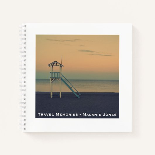 Retro Beach Tower Sunset Gepersonaliseerde reizen Notitieboek (Voorkant)