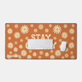 Retro Beige Daisies Stay Groovy Bruin Script Name Bureaumat (Keyboard & Muis)