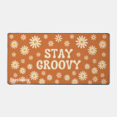 Retro Beige Daisies Stay Groovy Bruin Script Name Bureaumat (Voorkant)