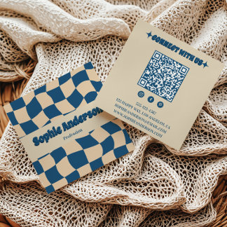 Retro Beige en Blauwe Golvende Schaakbord met QR-c Vierkante Visitekaartje
