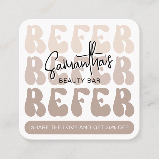 Retro Beige Verwijs een Vriend Modern Logo Lash Sa Aanbevelingskaartje (Voorkant)