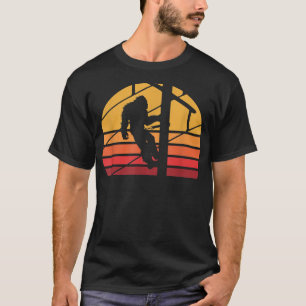 Retro Bigfoot Lineman Electricia Sasquatch Linewo T-shirt