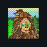 Retro Bigfoot | Pop Art Sasquatch Canvas Afdruk<br><div class="desc">De hand van de Retro-pop-stijl is cool Bigfoot,  met bruine bril en stijlvolle paardenstaart.</div>